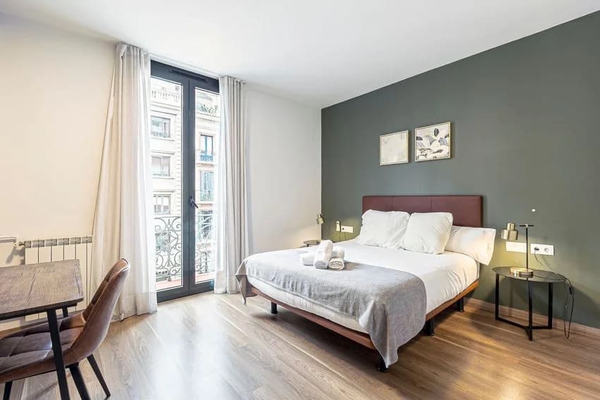 Flat / apartment for rent in Calle de Balmes