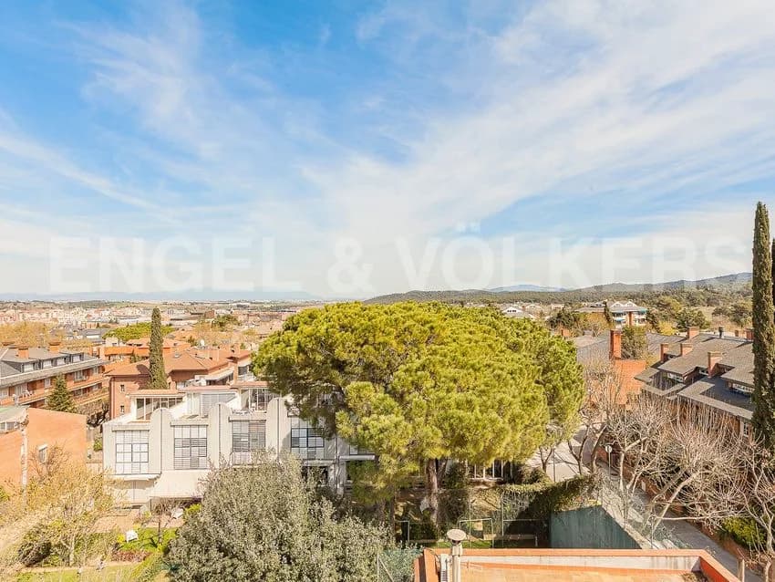 Flat / apartment for rent in Eixample