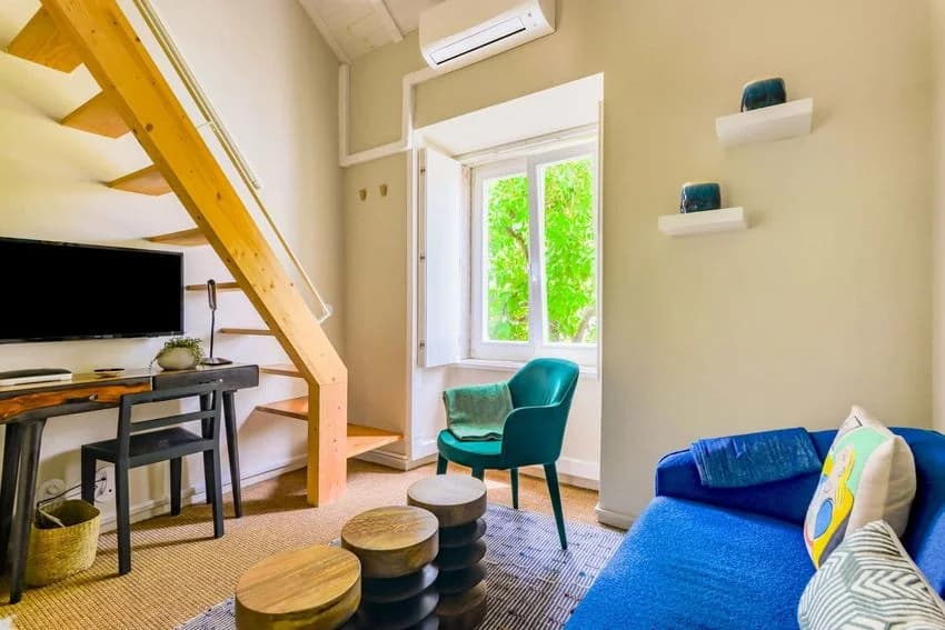 T1 flat for rent in beco do Forno do Sol