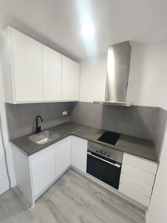 Flat / apartment for rent in Rambla del Raval, 38
