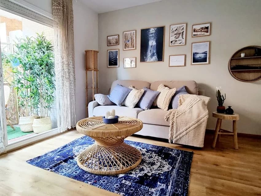 Flat / apartment for rent in Calle de Vico