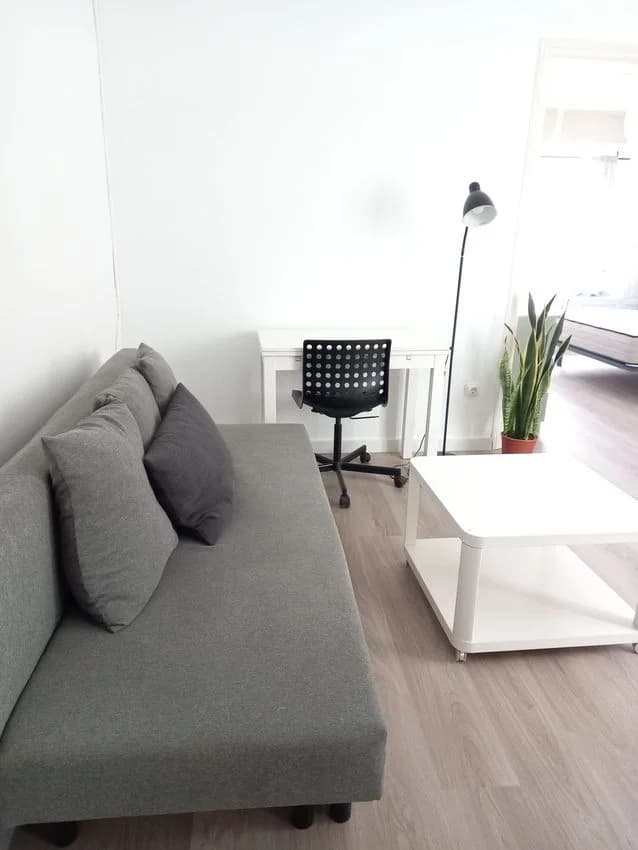 Flat / apartment for rent in Calle de Santa Peronella