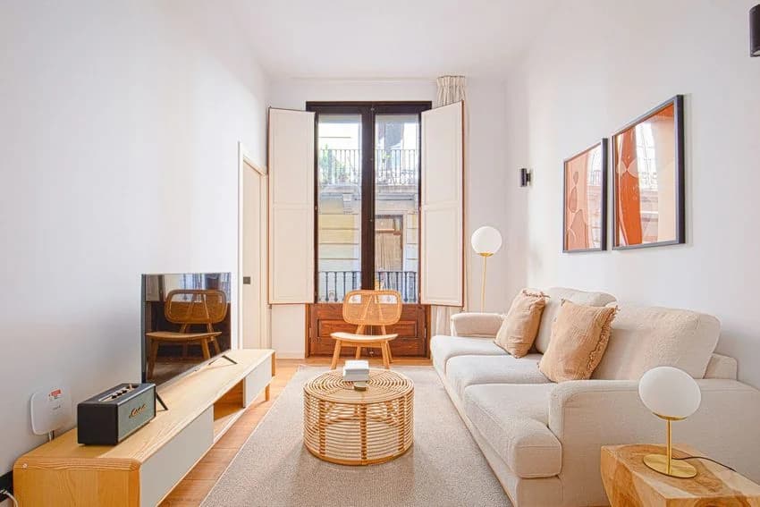 Flat / apartment for rent in Calle del Notariat