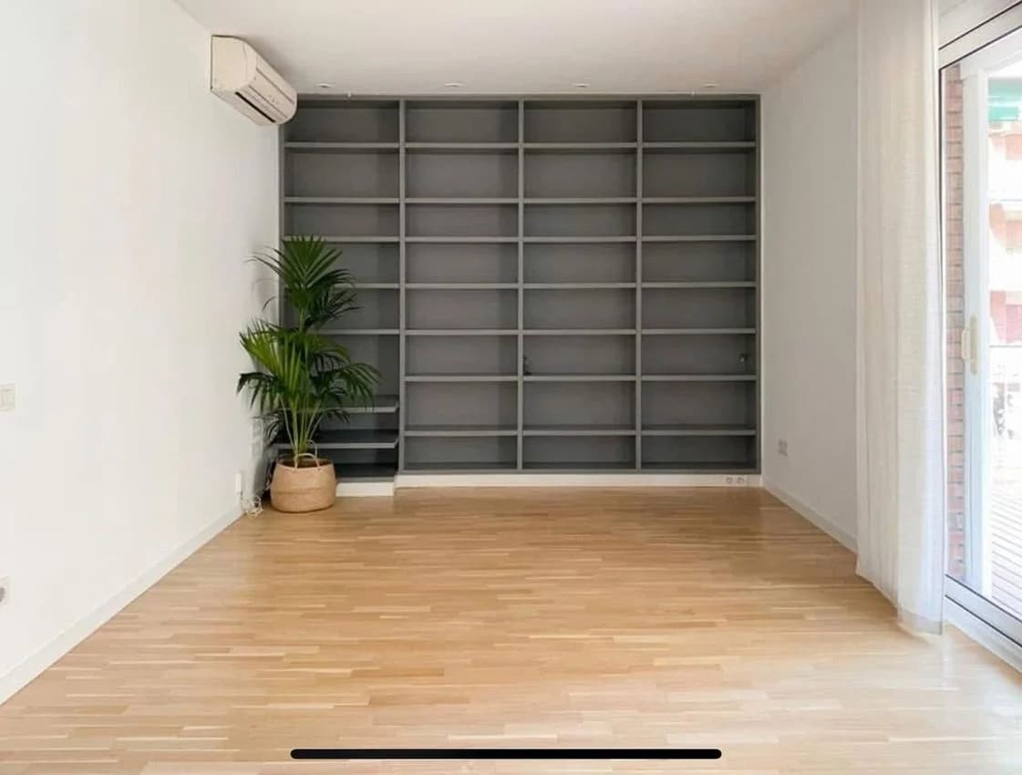 Flat / apartment for rent in Calle de Bailèn, 176