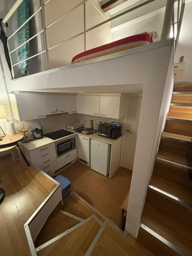 Studio flat for rent in Calle de Sant Pere Màrtir, 4