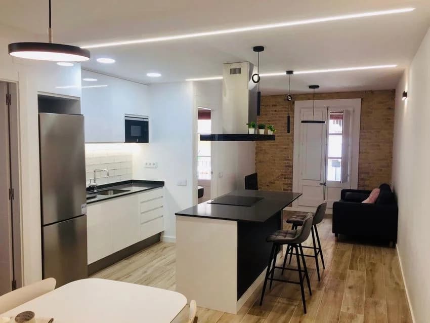 Flat / apartment for rent in Salva