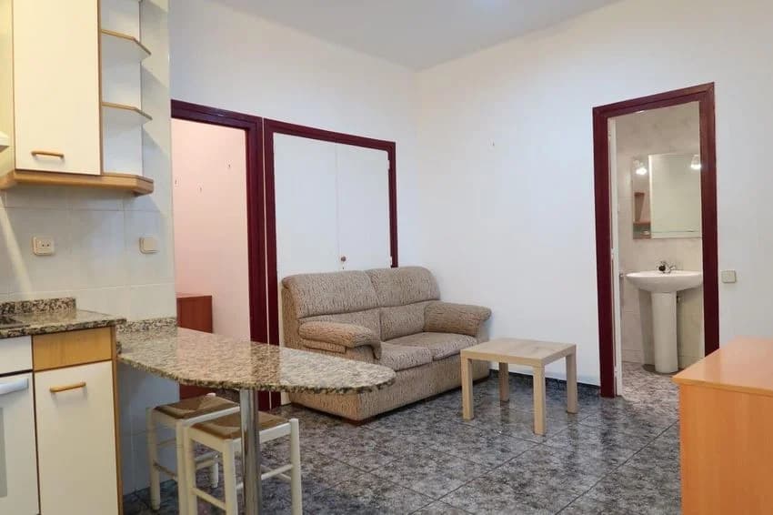 Flat / apartment for rent in Avenida Diagonal