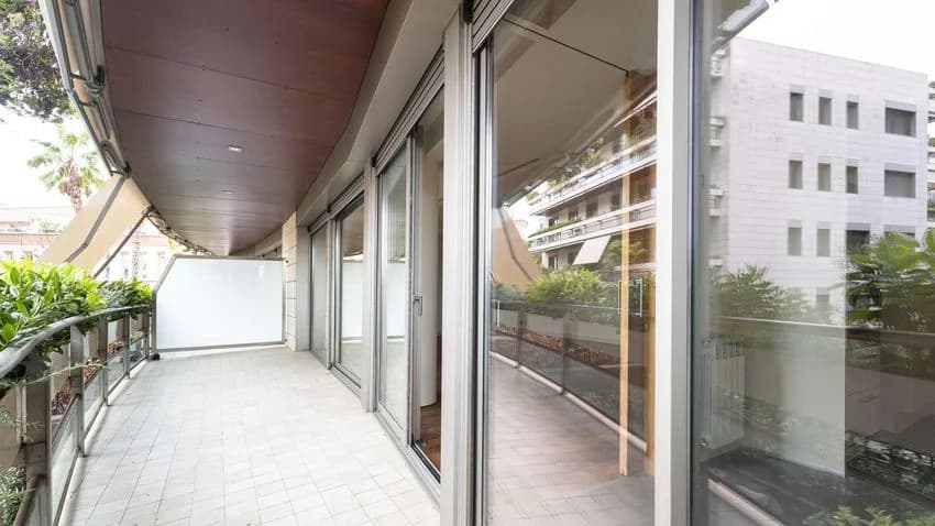 Flat / apartment for rent in Calle de l'Abadessa Olzet, 13