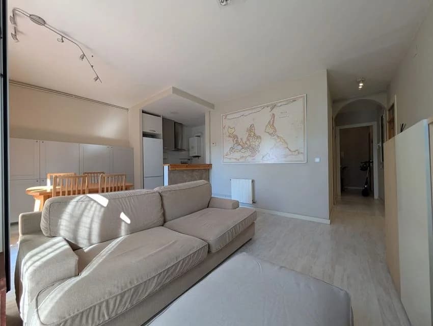 Flat / apartment for rent in Calle de la Diputació