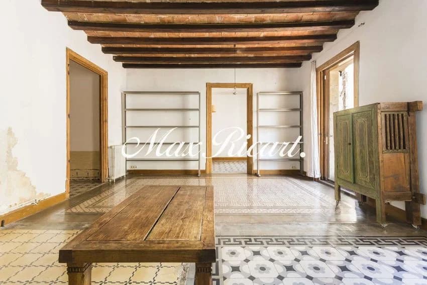 Flat / apartment for rent in Calle de la Junta de Comerç