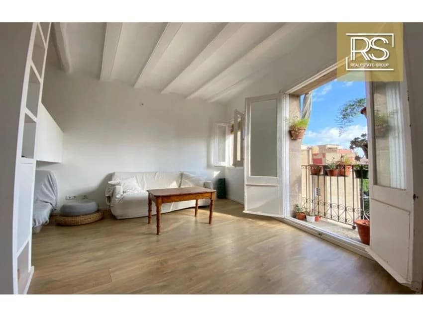 Flat / apartment for rent in Calle dels Mestres Casals i Martorell