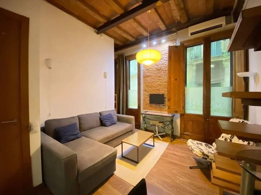 Flat / apartment for rent in Calle dels Escudellers