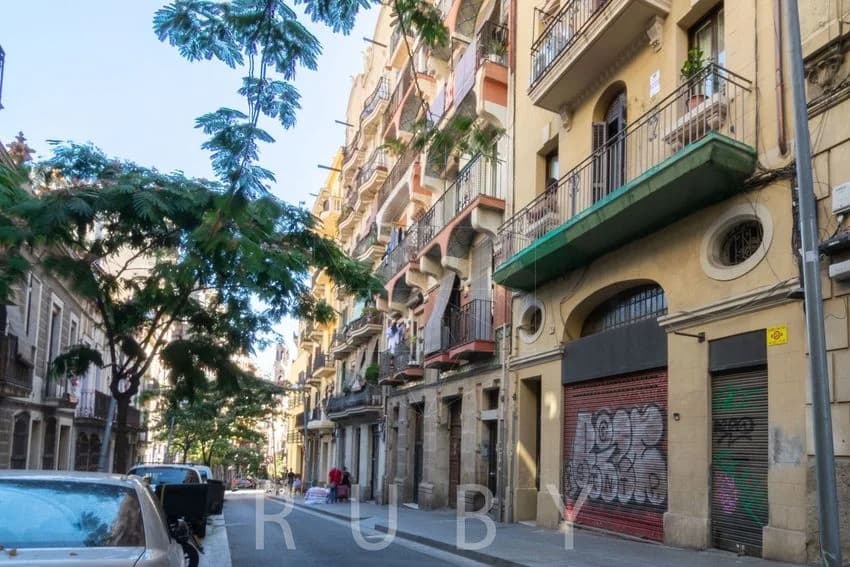 Flat / apartment for rent in Calle de Tapioles