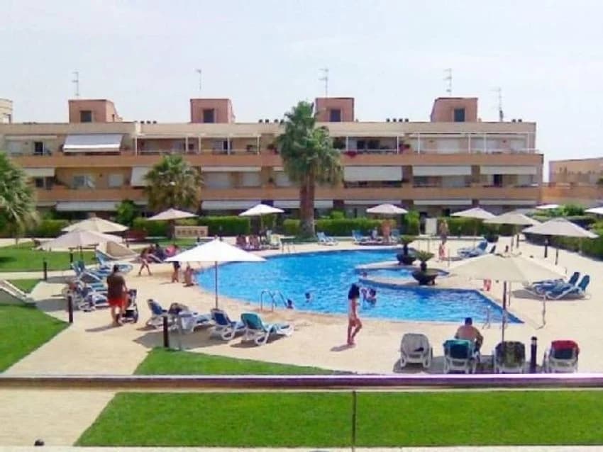 Flat / apartment for rent in Calle de Mars Mortes, 10