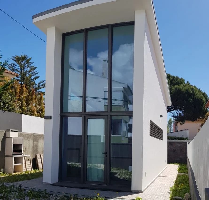 Detached house for rent in rua Grutas, 47