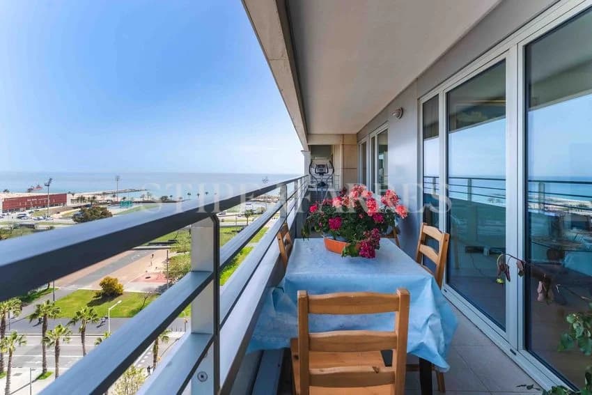 Flat / apartment for rent in Calle de Vidal i de Valenciano