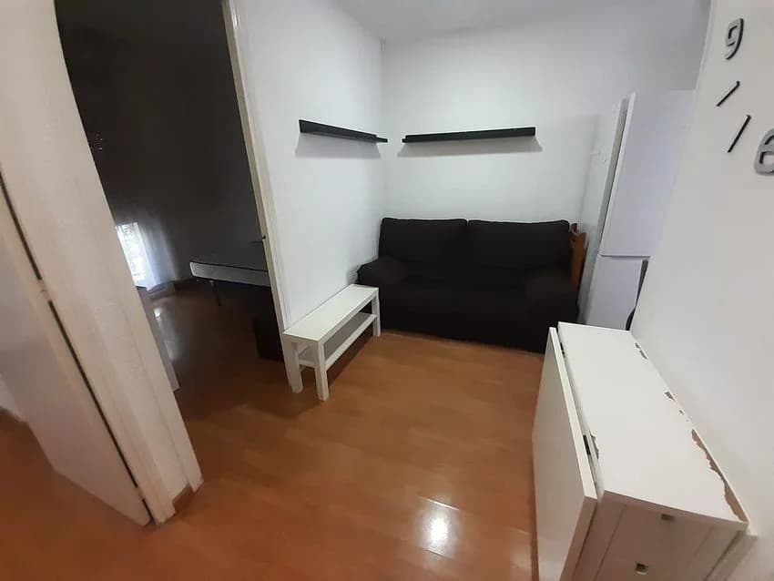 Flat / apartment for rent in Calle Comtes Bell.Lloc