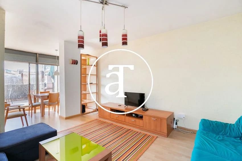 Penthouse for rent in Calle d'Aragó, 530