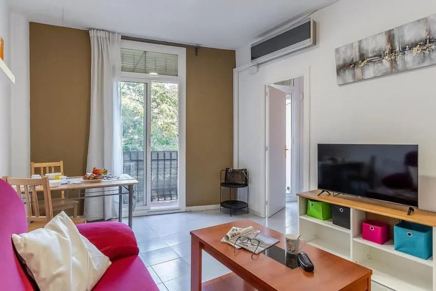 Flat / apartment for rent in Navas