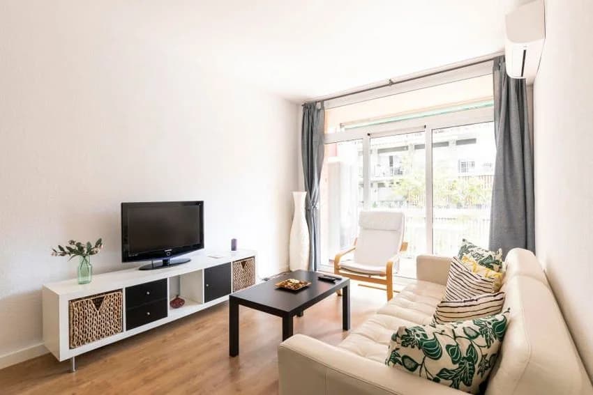 Flat / apartment for rent in El Camp de l'Arpa del Clot