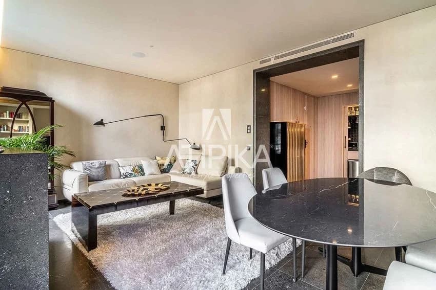 Flat / apartment for rent in Calle de la Diputació