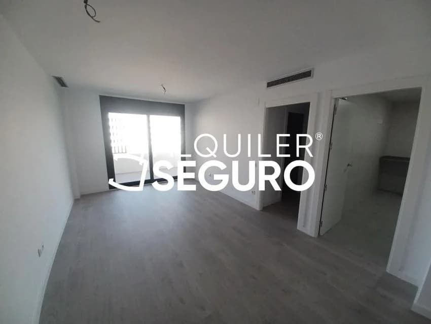 Flat / apartment for rent in Plaza Charlie Rivel
