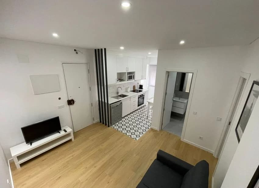 T1 flat for rent in rua José Luís de Morais, 15