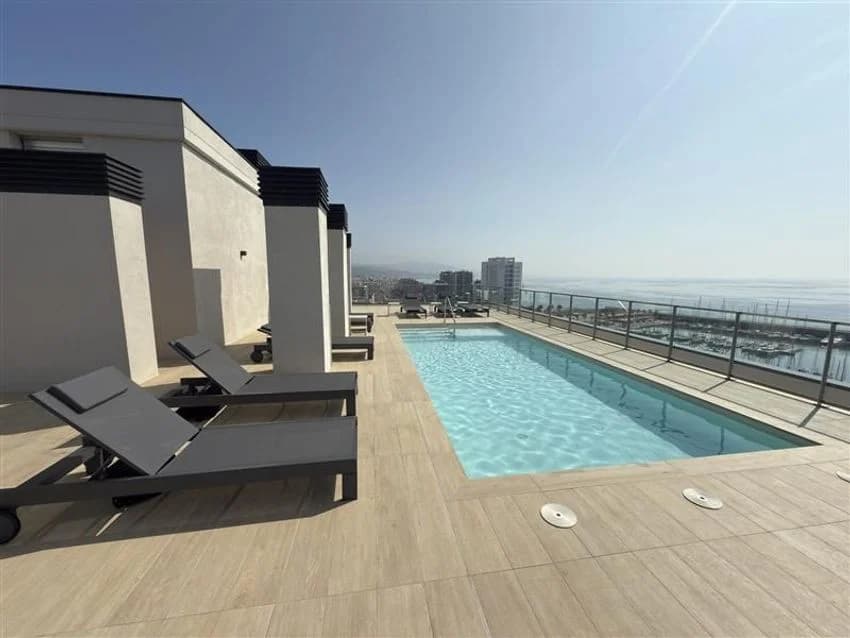 Flat / apartment for rent in Calle d'Eduard Maristany, 260