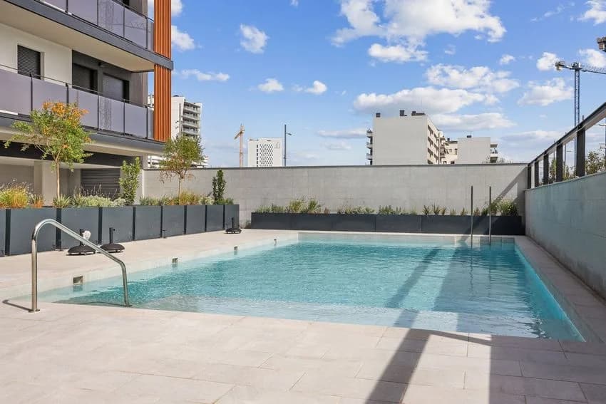 Flat / apartment for rent in Calle Pi Maragall, 61