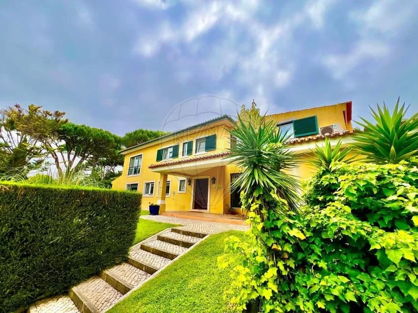 Detached house for rent in rua do Pinhal