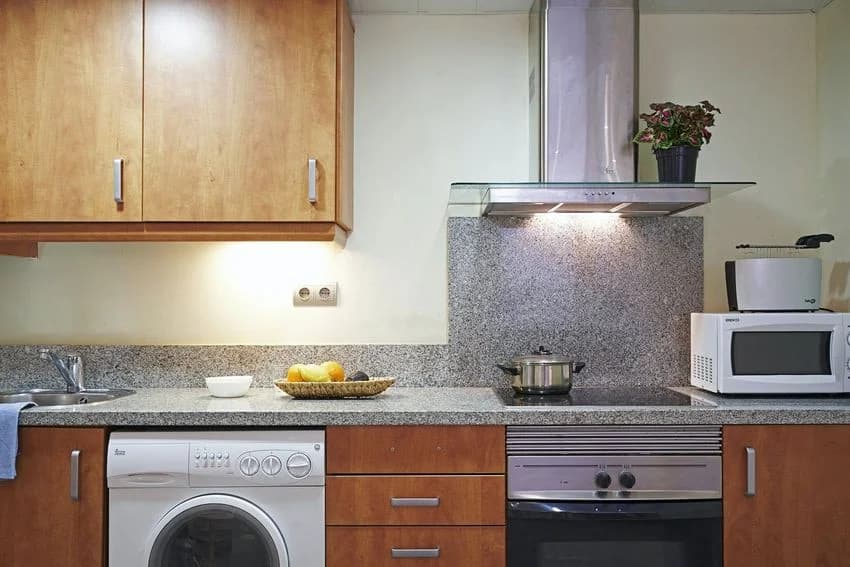 Studio flat for rent in Calle de Torres i Amat, 1