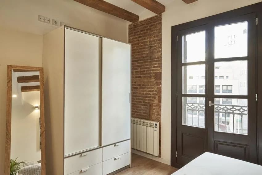 Flat / apartment for rent in Calle de Pelai, 1