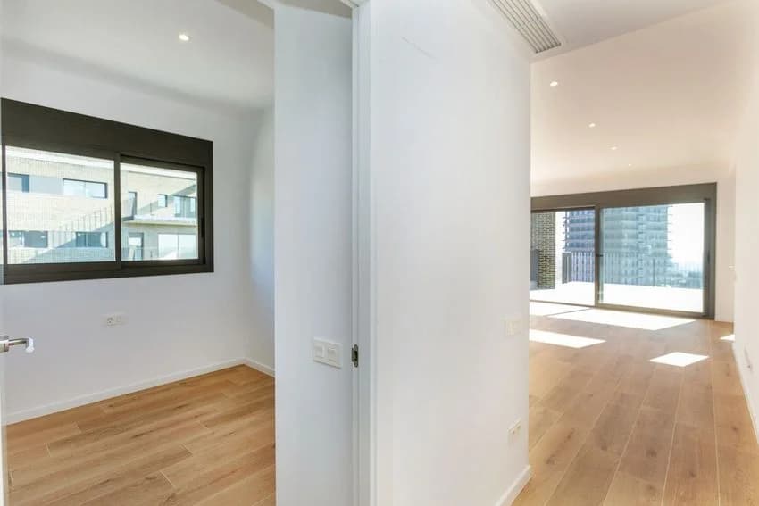 Penthouse for rent in de Joan Miró, 45