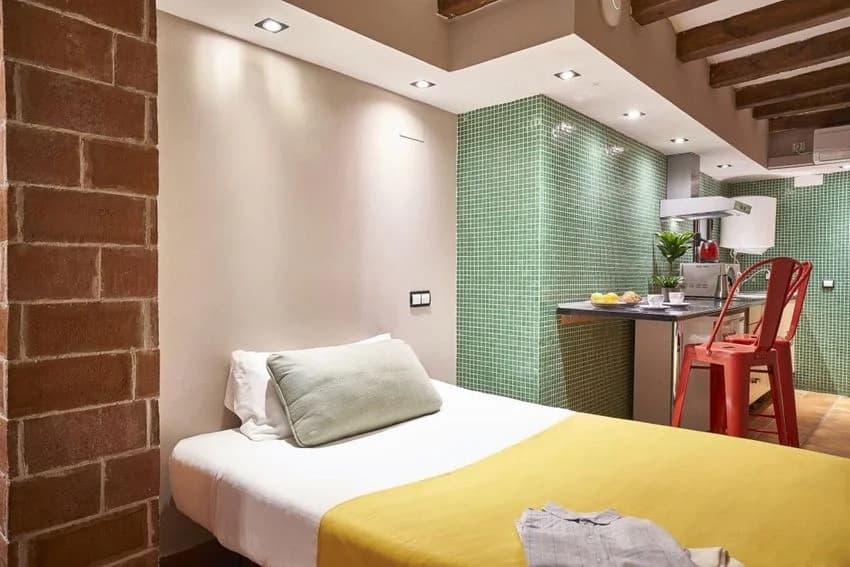 Studio flat for rent in Calle de Guàrdia, 1