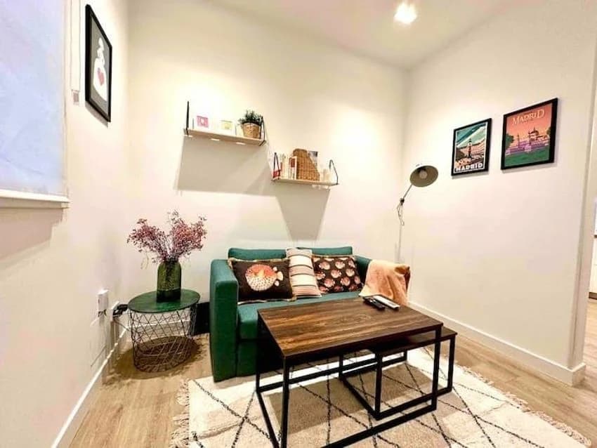 Studio flat for rent in Piazza del limbo, 4