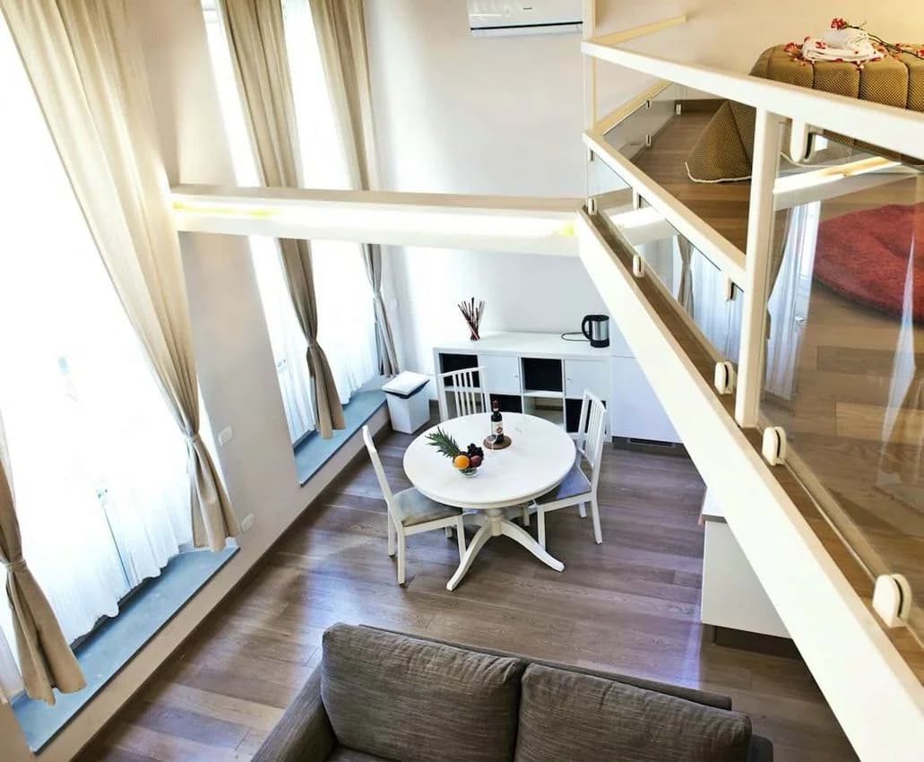 2 room flat for rent in Via de' Ginori Nn