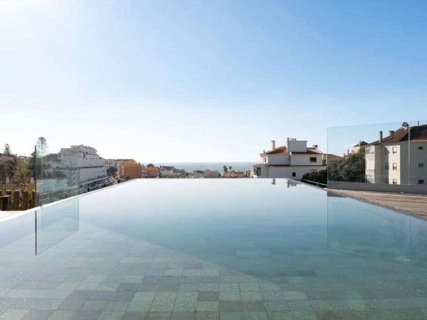 T4 flat for rent in avenida Dinamarca