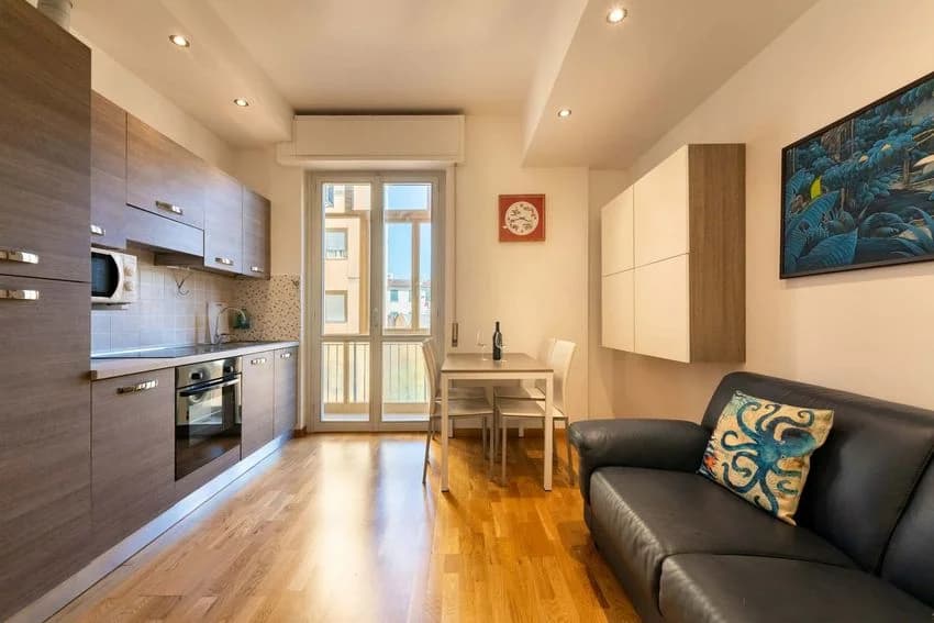 2 room flat for rent in Via delle Porte Nuove Nn