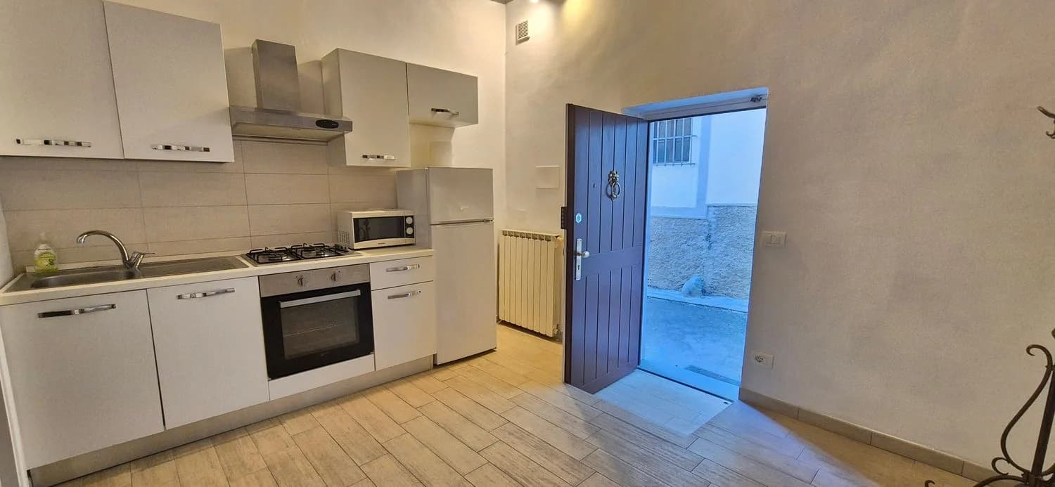 2 room flat for rent in Via San Giovanni Bosco Nn
