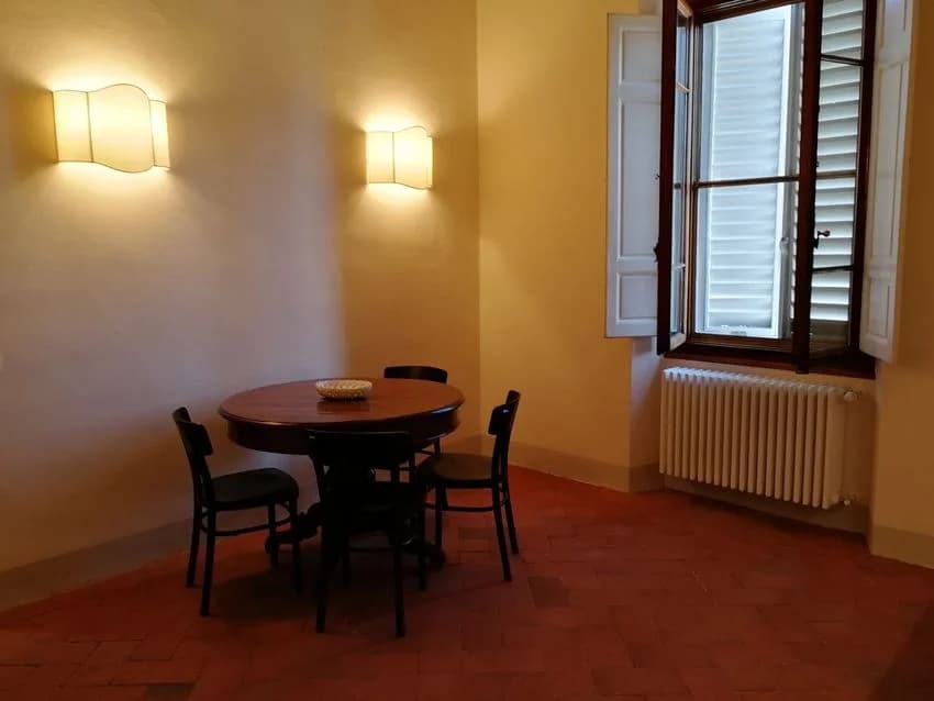 3 room flat for rent in Via Senese