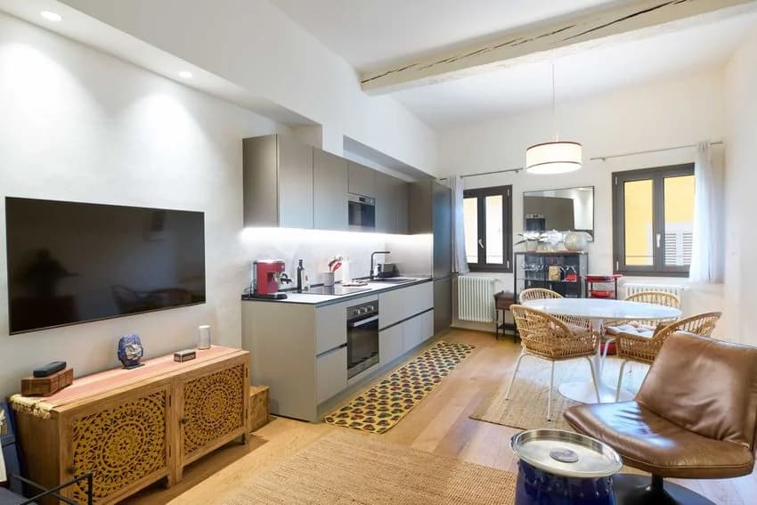 3 room flat for rent in Via dell'Olmo Nn