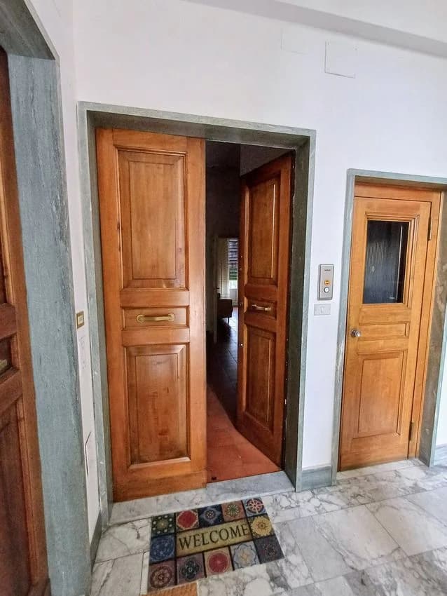 3 room flat for rent in Via Girolamo Benivieni Nn