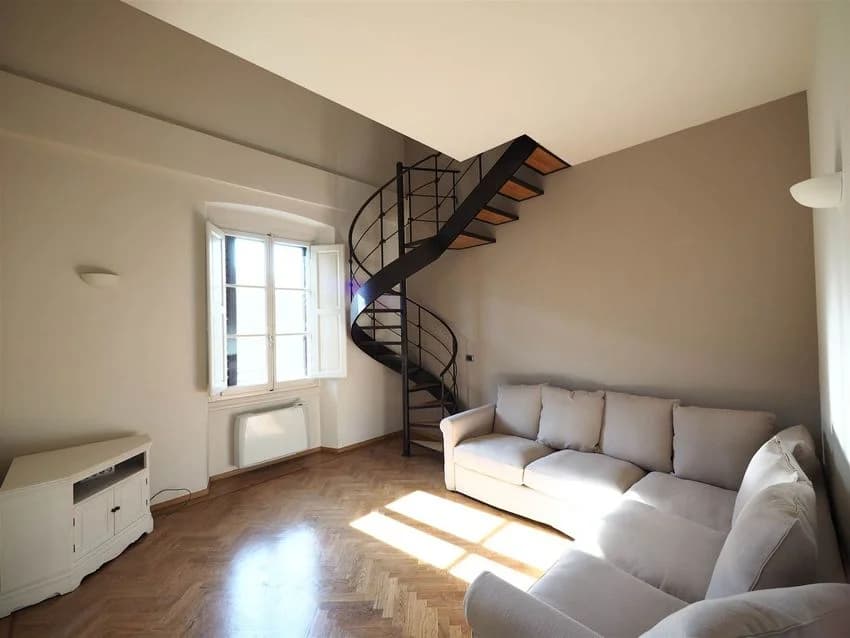 2 room flat for rent in Piazza Francesco Ferrucci, 1