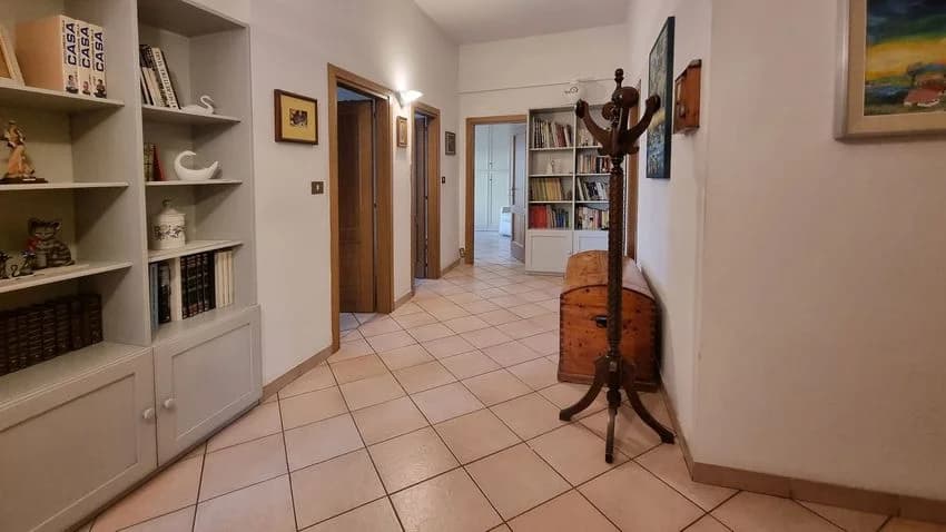 4 room flat for rent in Via di Rocca Tedalda Nn