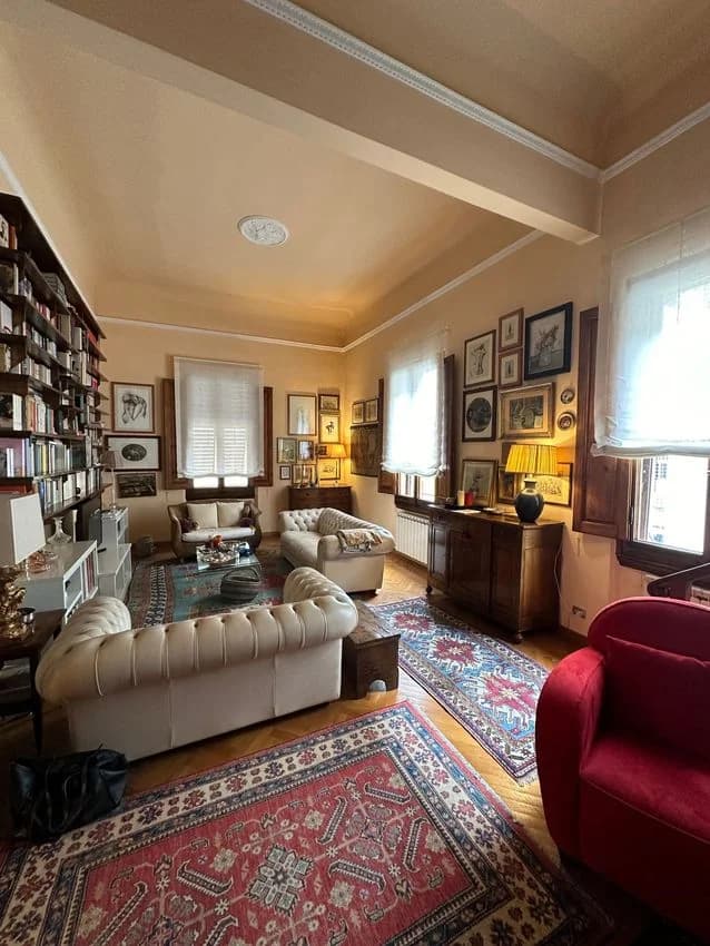 Duplex for rent in Piazza della Vittoria