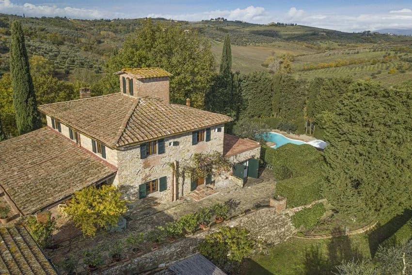 Villa for rent in Via di Fabbiolle