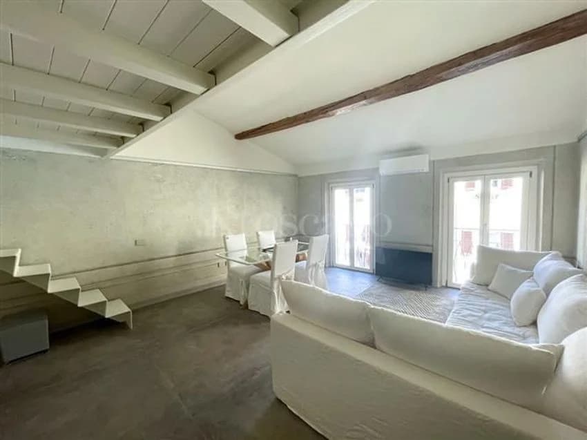 3 room flat for rent in Via della Chiesa