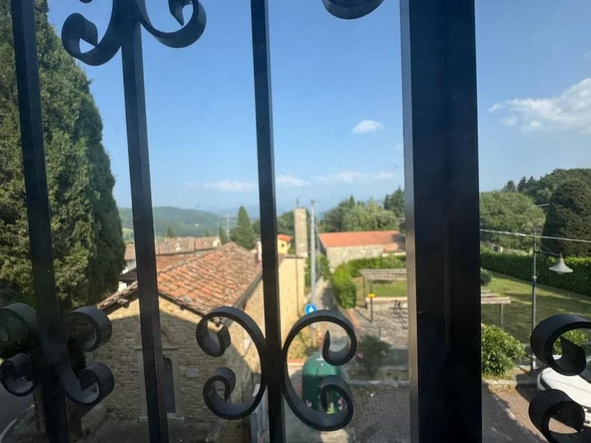 3 room flat for rent in Via di Bagazzano