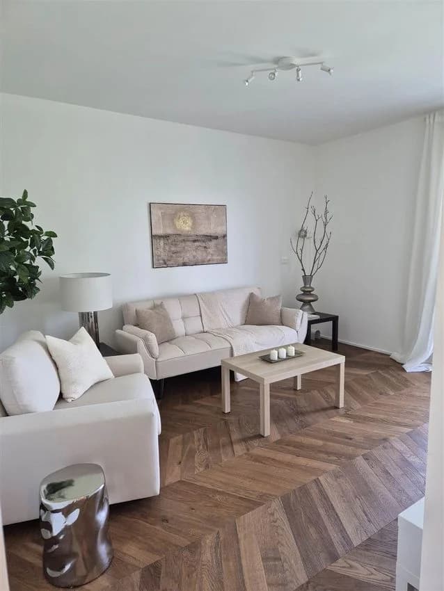 3 room flat for rent in Via Montebuoni Nn