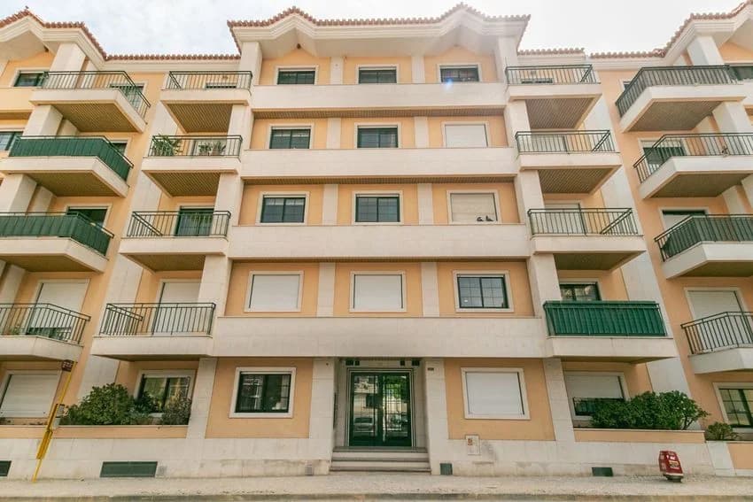 T3 flat for rent in rua Inglaterra, 249